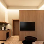 Aparthotel Essence 55 Living 4*